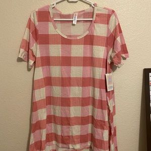 LuLaRoe perfect tee